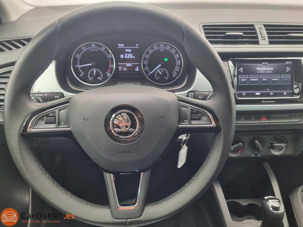 19 - Skoda Fabia 2019 - AUTO