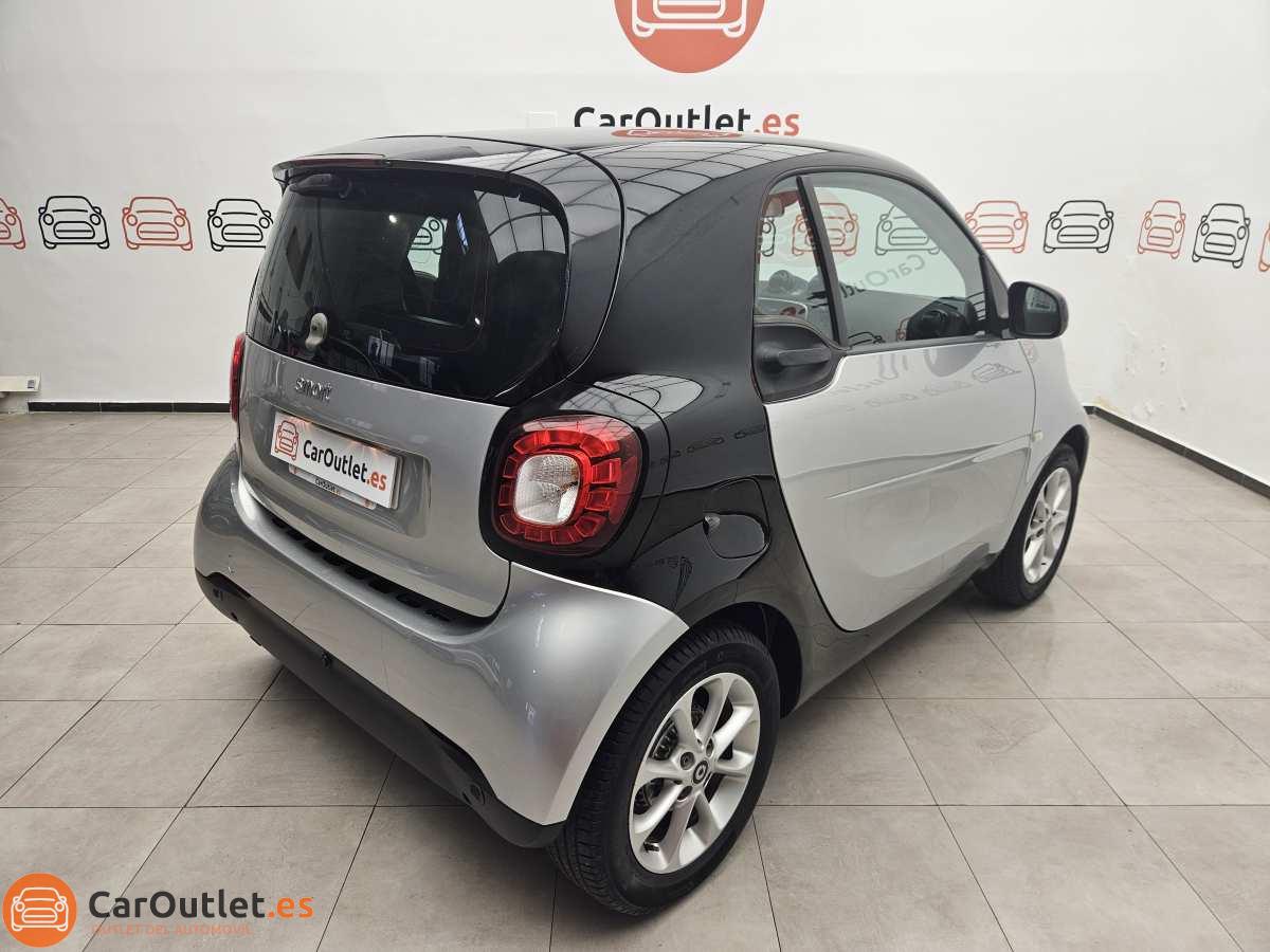10 - Smart Fortwo 2016 - AUTO