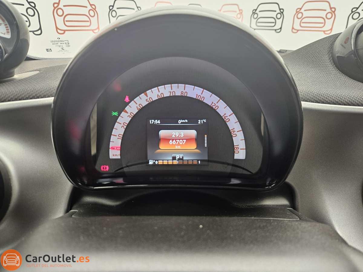 18 - Smart Fortwo 2016 - AUTO