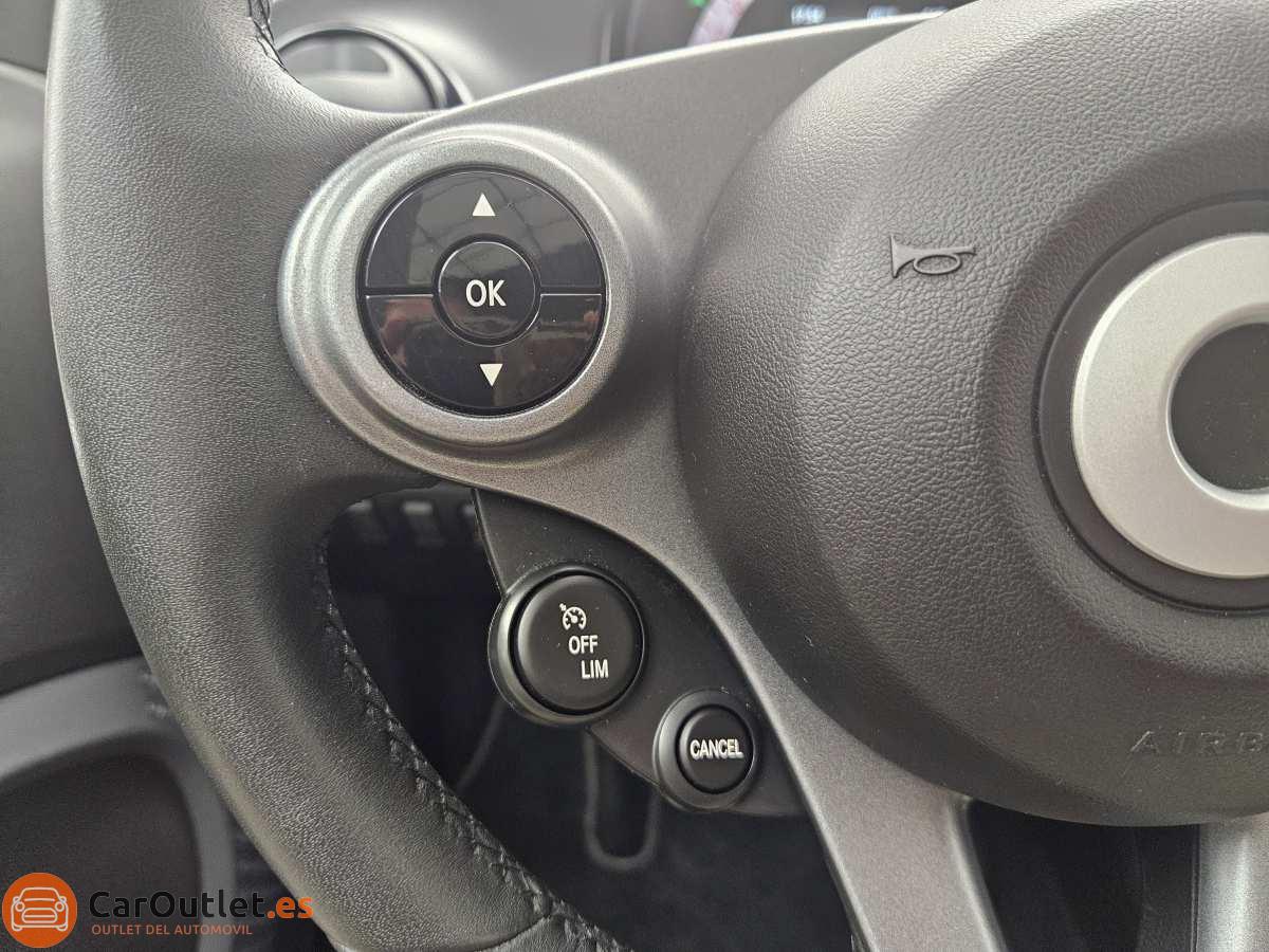 19 - Smart Fortwo 2016 - AUTO