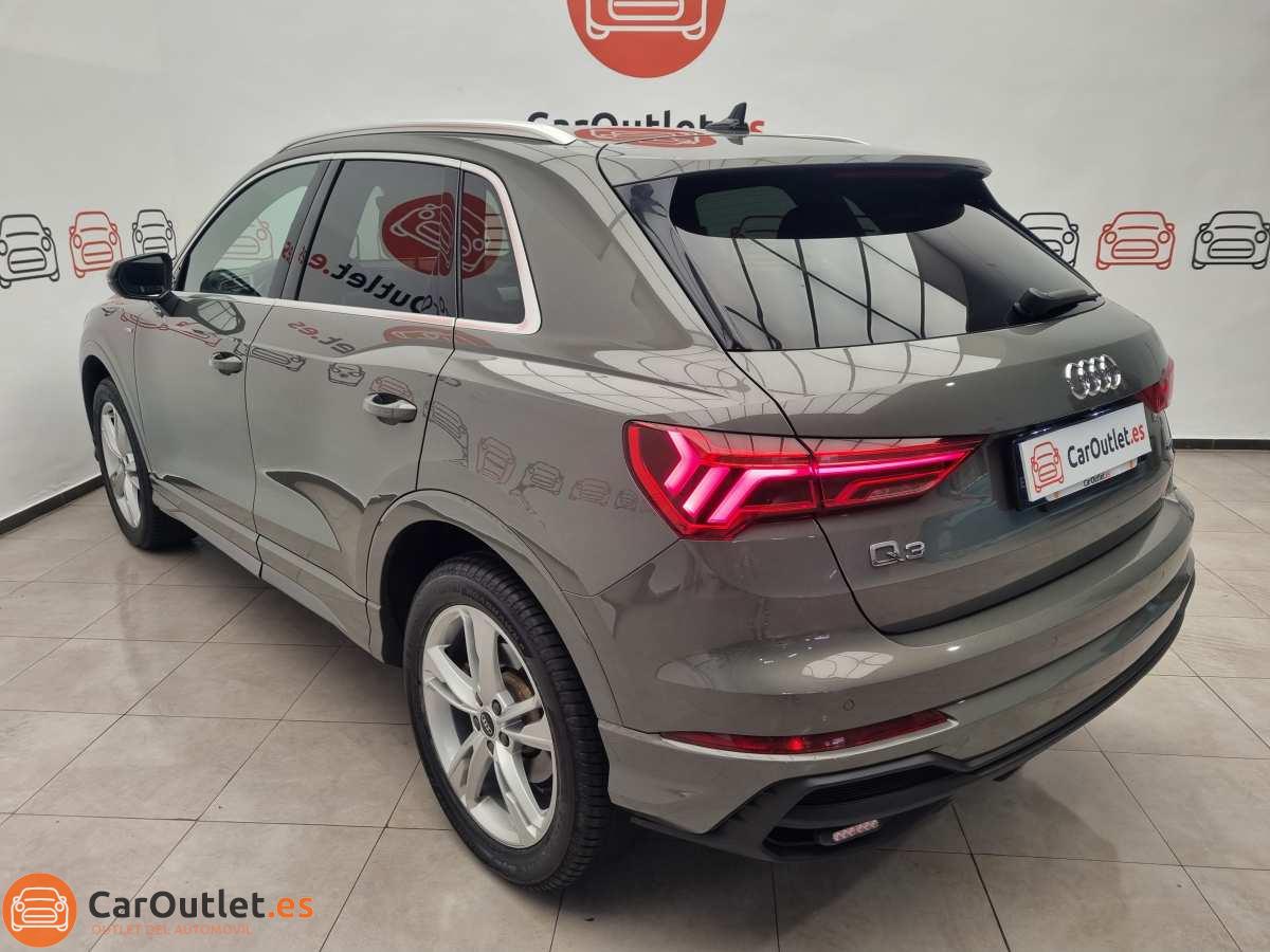 12 - Audi Q3 2021 - AUTO
