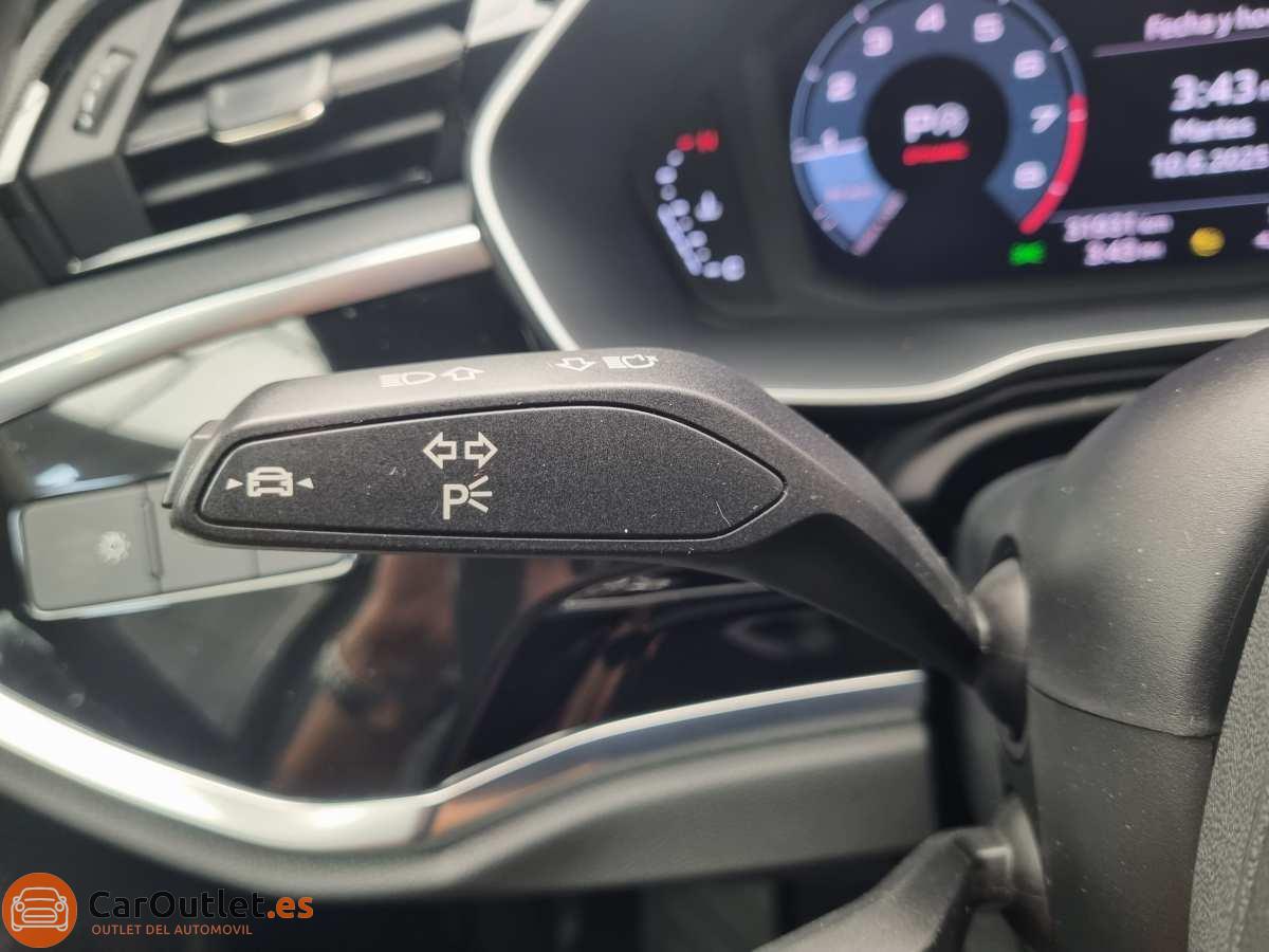 30 - Audi Q3 2021 - AUTO