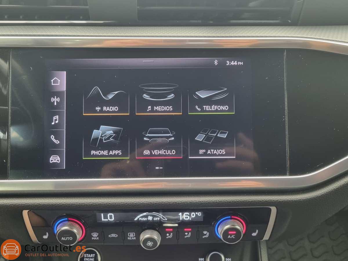 35 - Audi Q3 2021 - AUTO