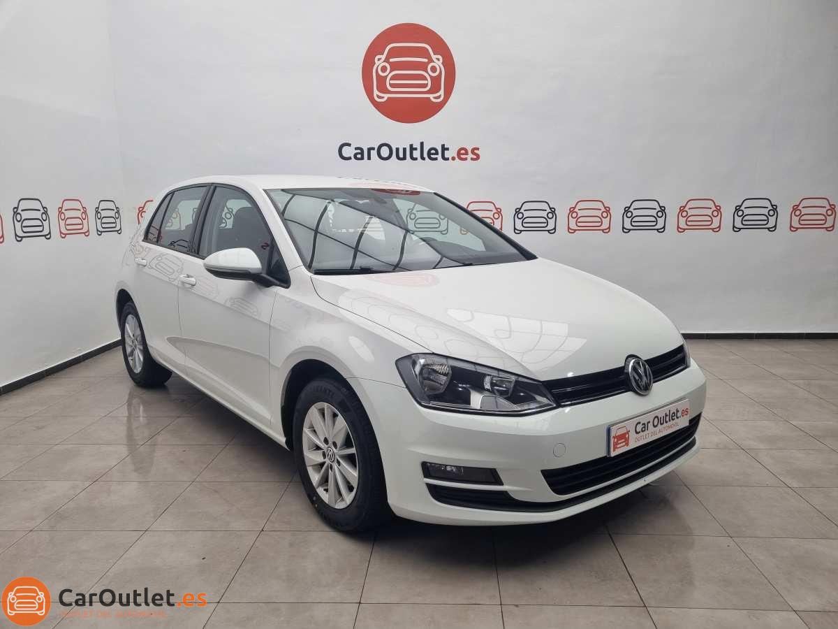 2 - Volkswagen Golf 2015