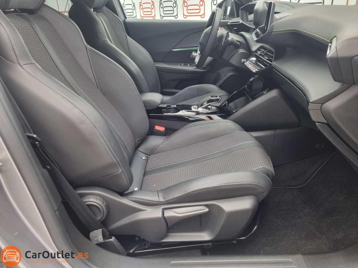 17 - Peugeot 2008 2021 - AUTO