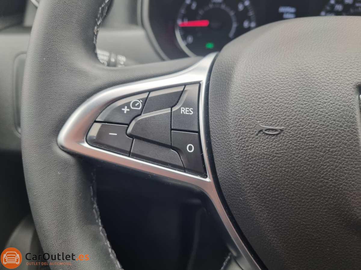 23 - Dacia Duster 2020