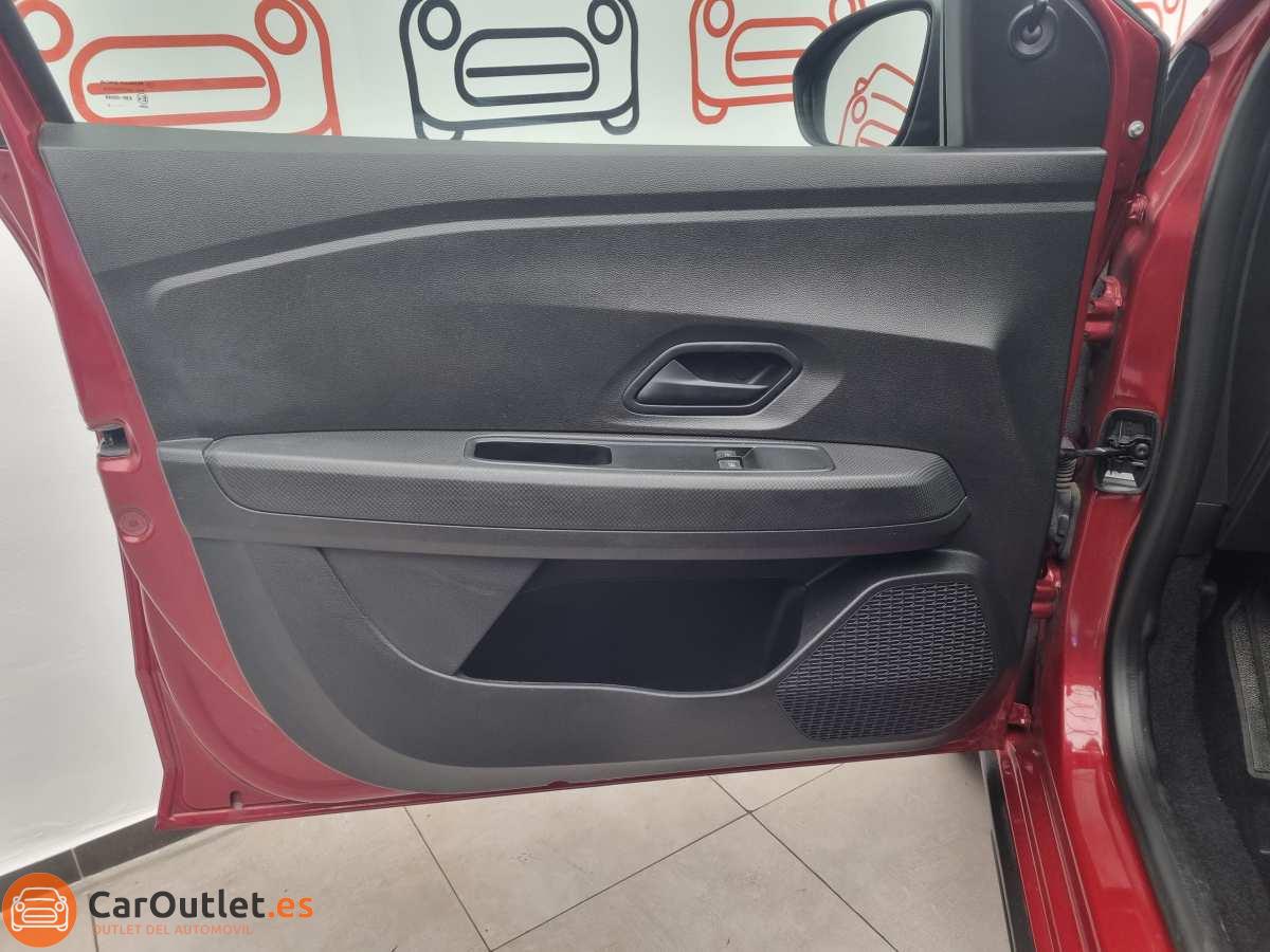 13 - Dacia Sandero 2022