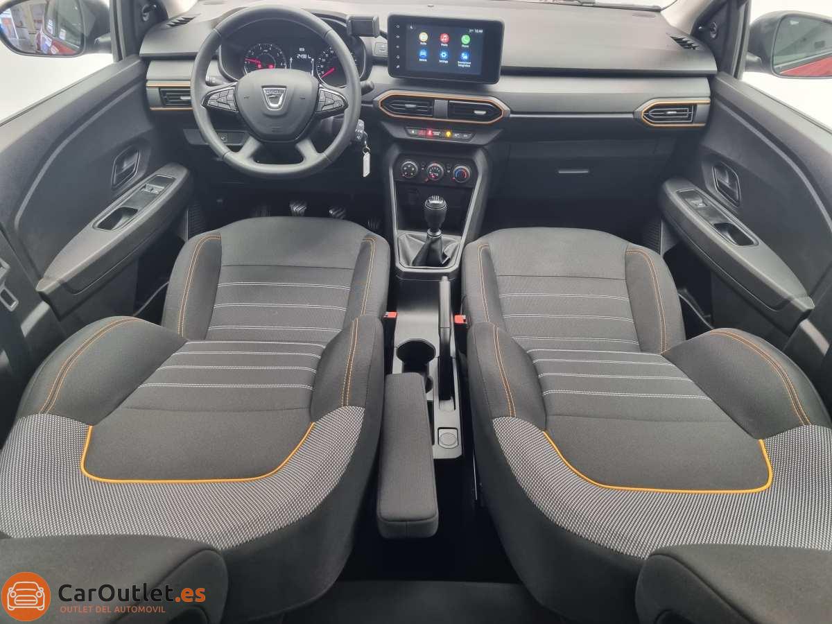 16 - Dacia Sandero 2022