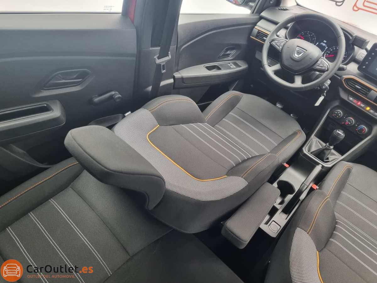 17 - Dacia Sandero 2022