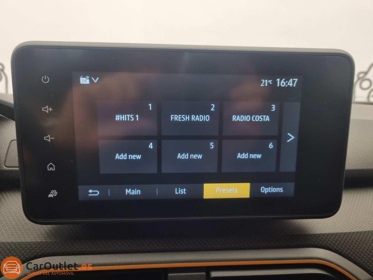 27 - Dacia Sandero 2022