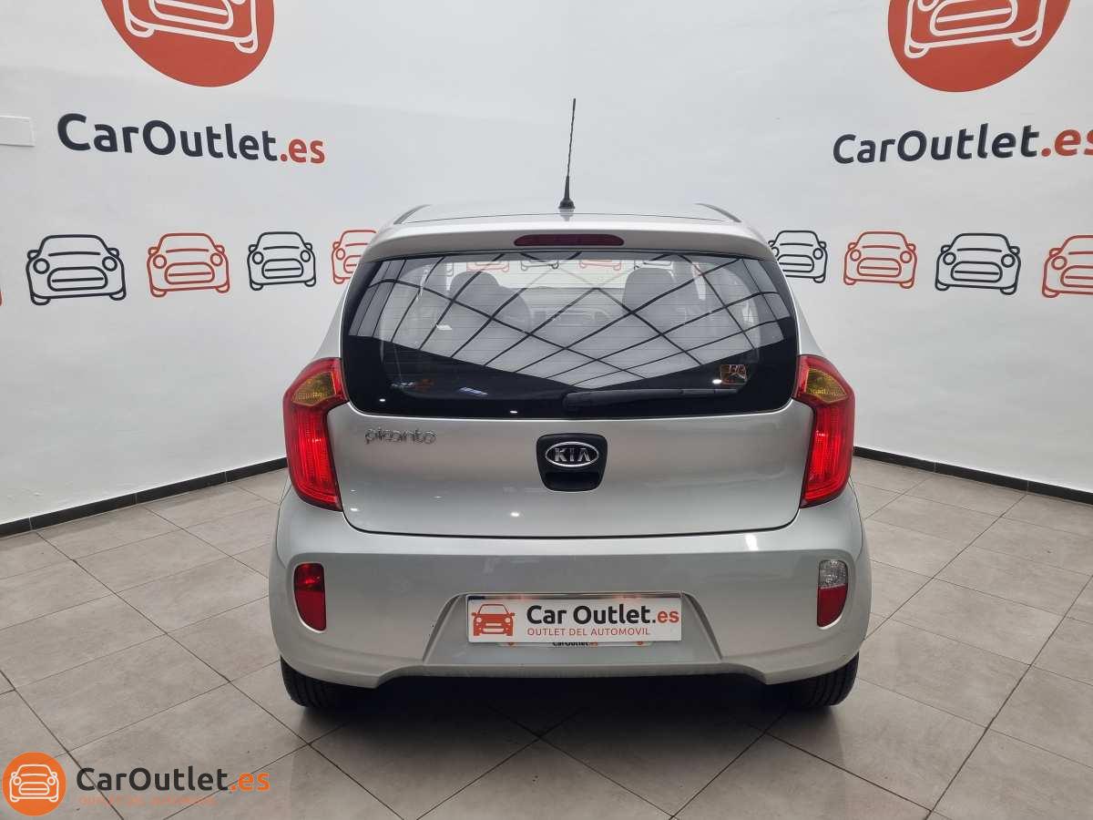 8 - Kia Picanto 2011