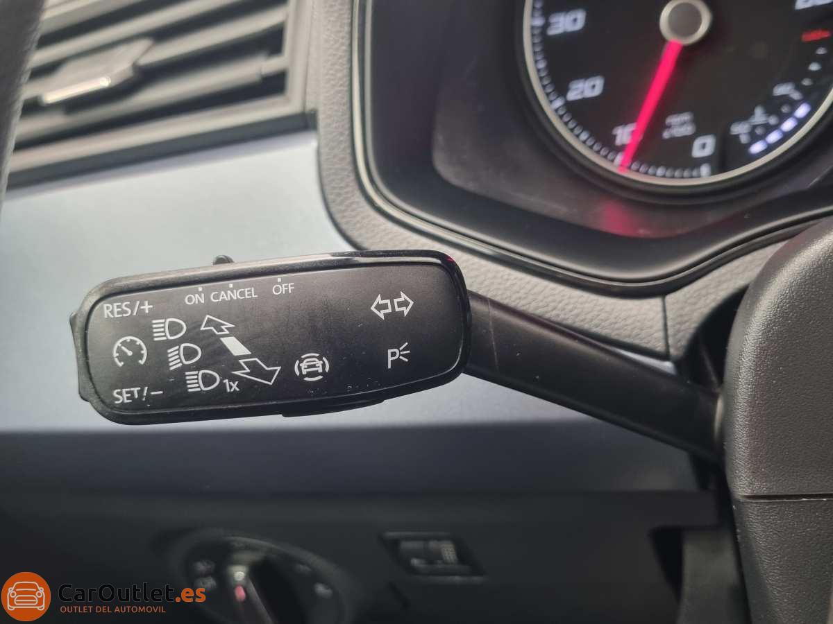 26 - Seat Arona 2019