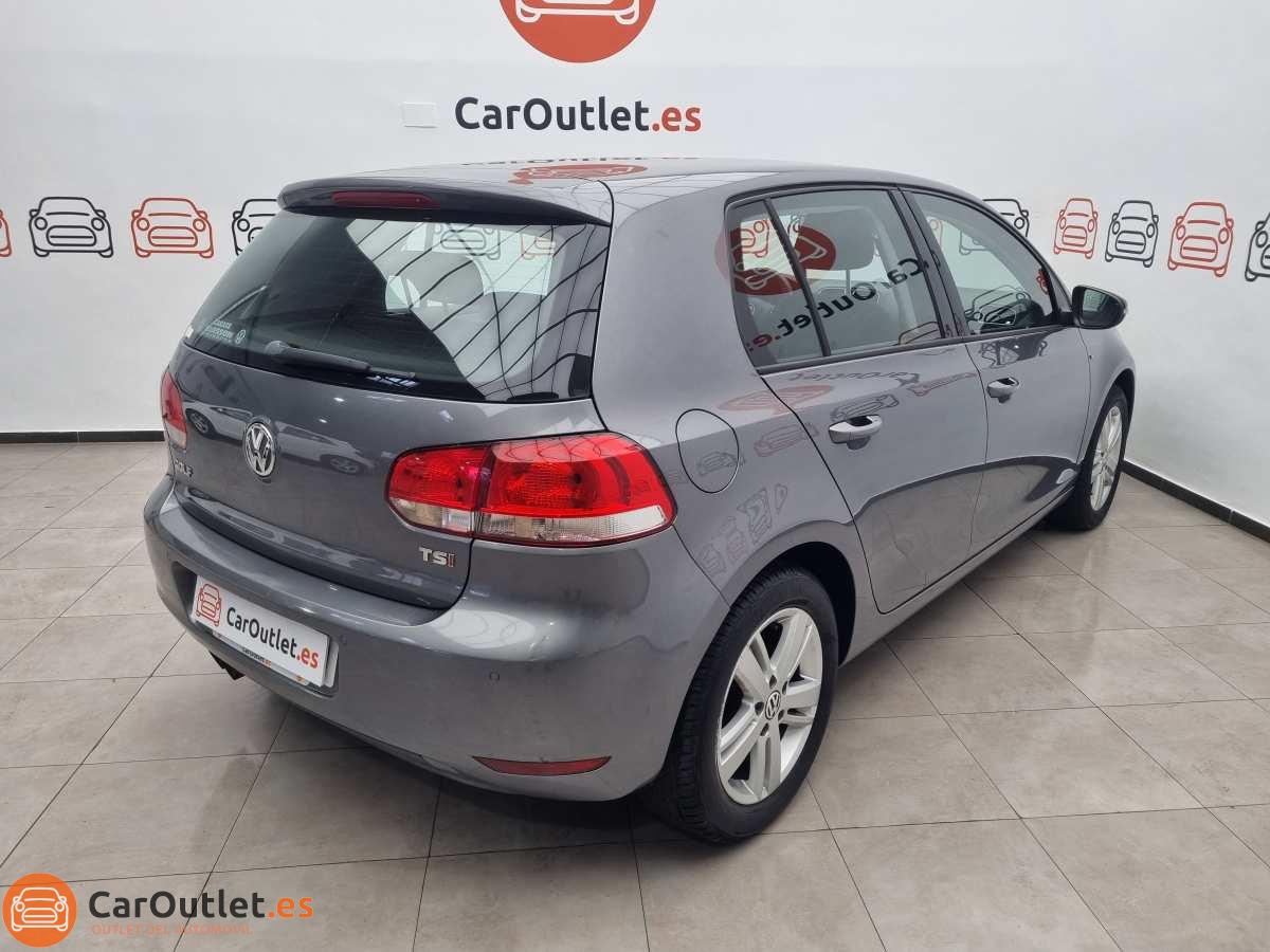 7 - Volkswagen Golf 2012 - AUTO