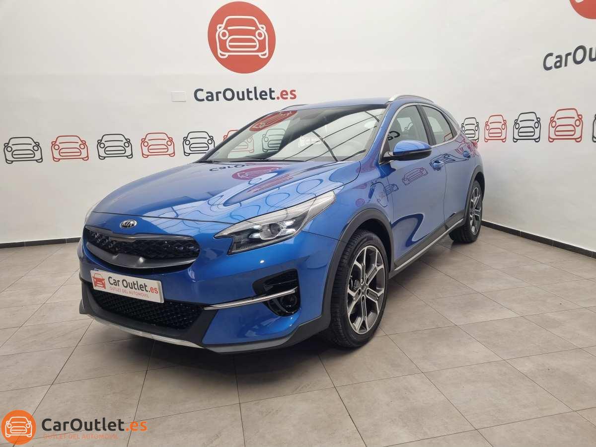 Kia XCeed Híbrido - 2022
