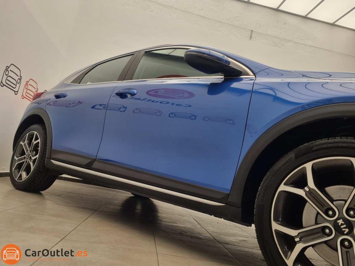 3 - Kia XCeed 2022 - AUTO