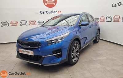 Kia XCeed Hybrid - 2022