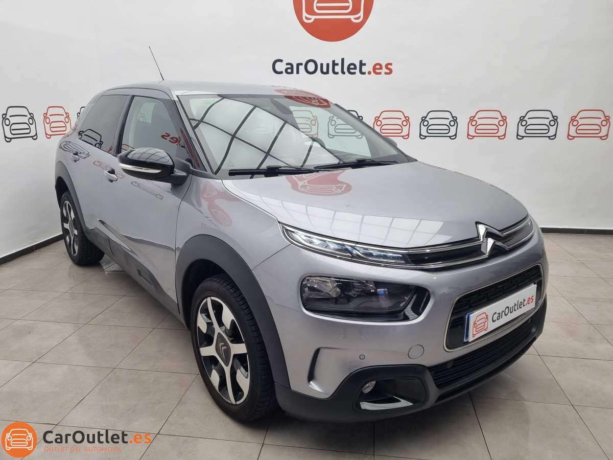 2 - Citroen C4 2019 - AUTO