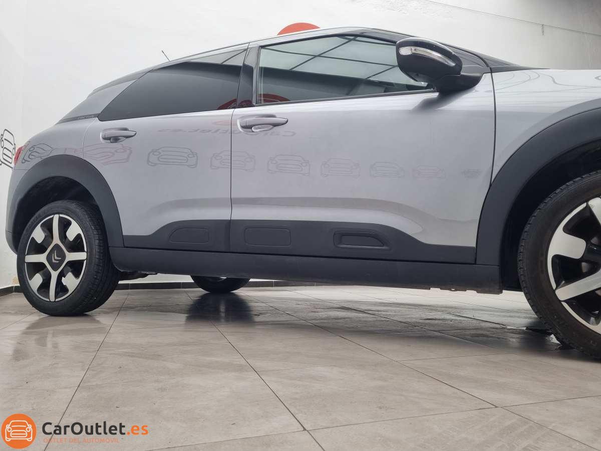 3 - Citroen C4 2019 - AUTO