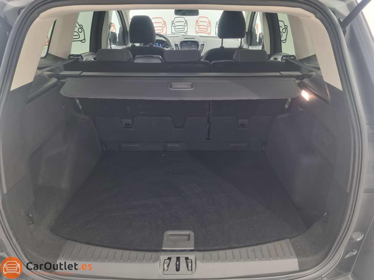11 - Ford Kuga 2019