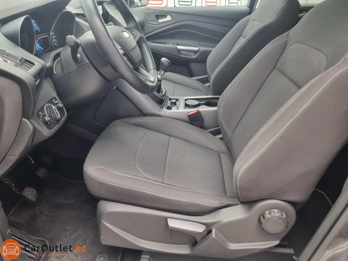 15 - Ford Kuga 2019