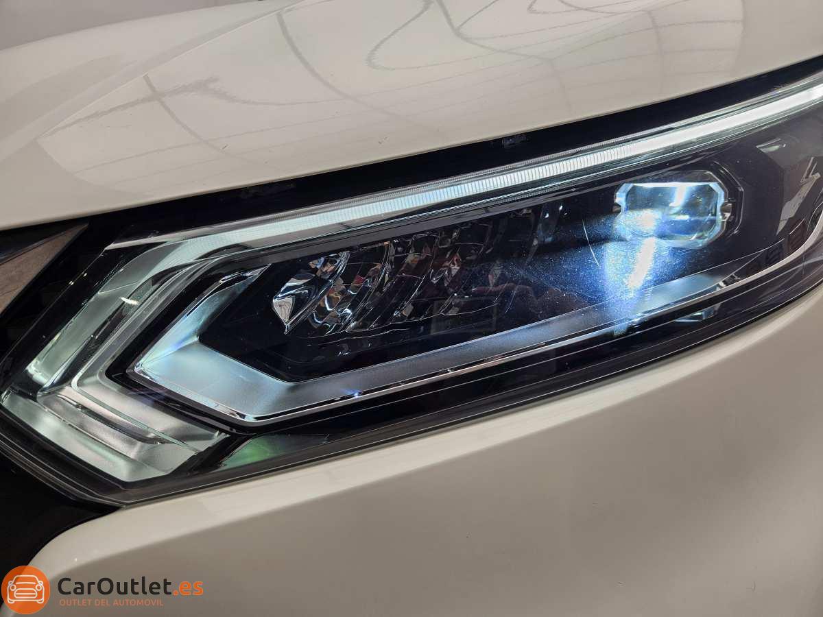 8 - Nissan Qashqai 2018 - AUTO