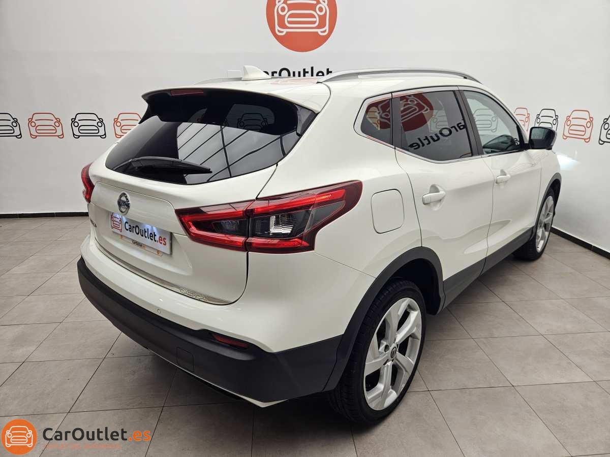 11 - Nissan Qashqai 2018 - AUTO