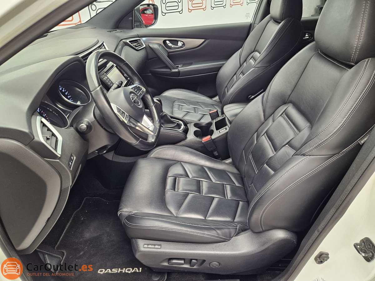 21 - Nissan Qashqai 2018 - AUTO
