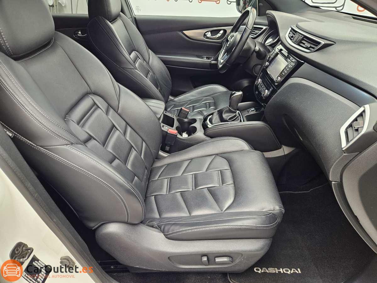 24 - Nissan Qashqai 2018 - AUTO