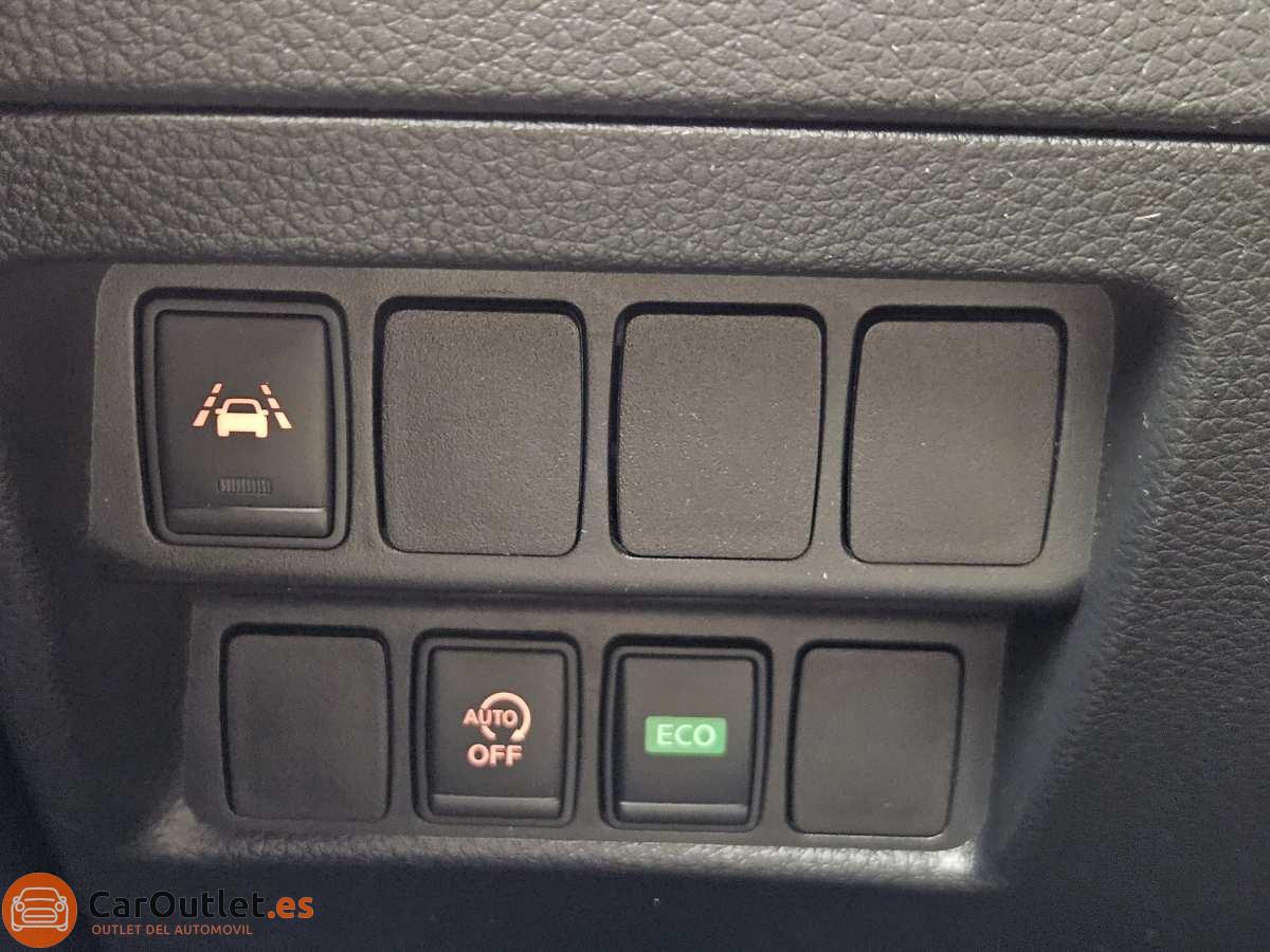 28 - Nissan Qashqai 2018 - AUTO