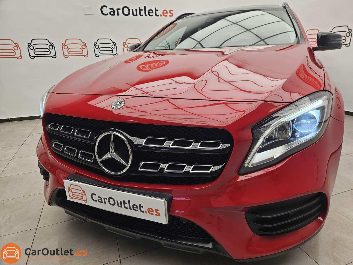 6 - Mercedes GLA Class 2020 - AUTO
