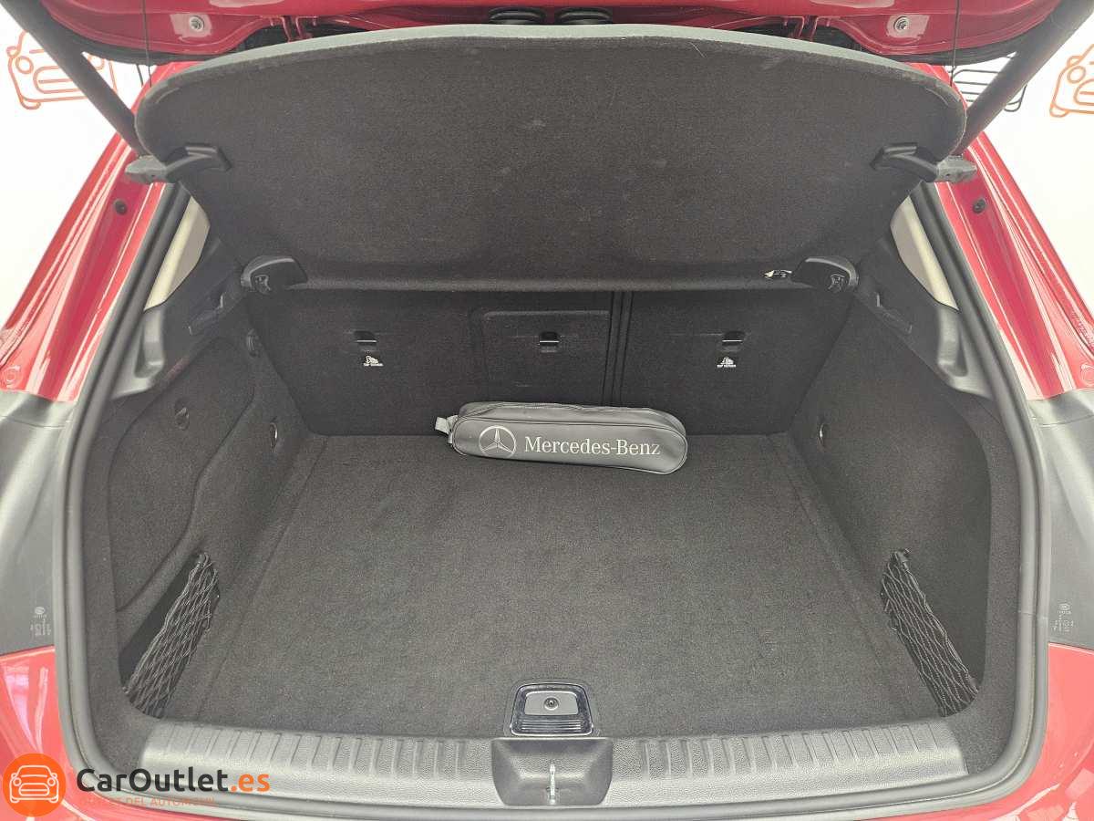 12 - Mercedes GLA Class 2020 - AUTO