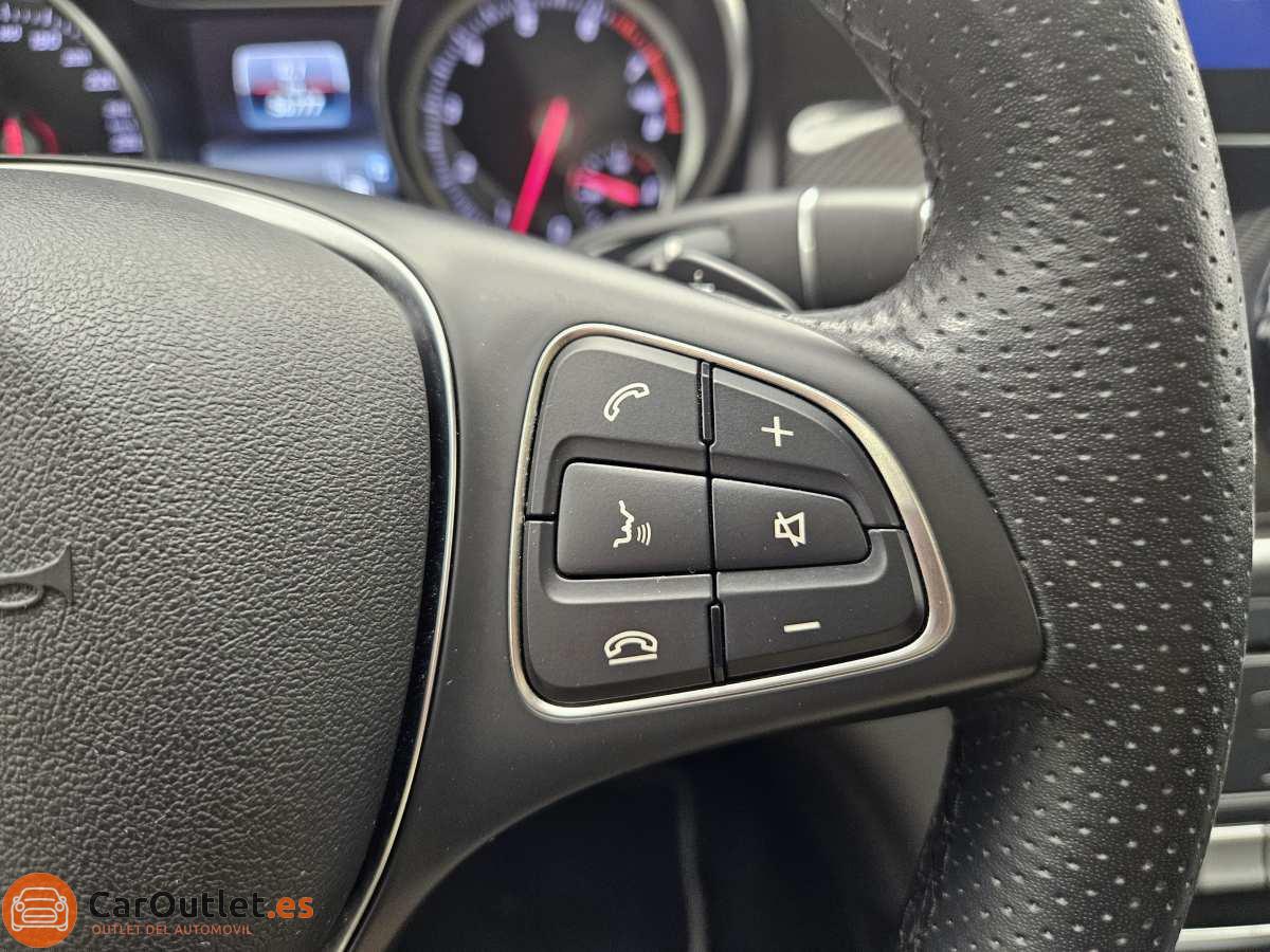 26 - Mercedes GLA Class 2020 - AUTO