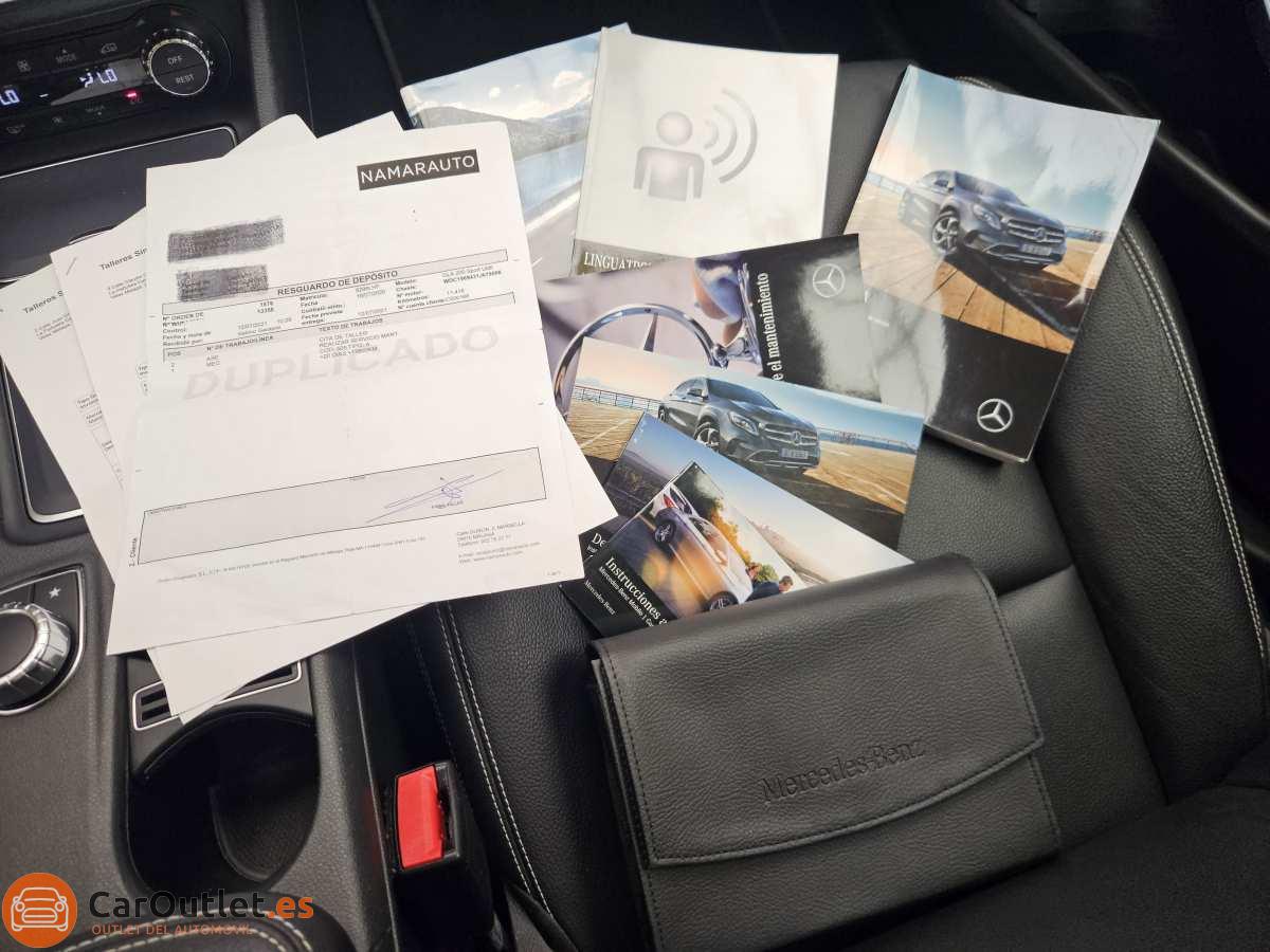38 - Mercedes GLA Class 2020 - AUTO