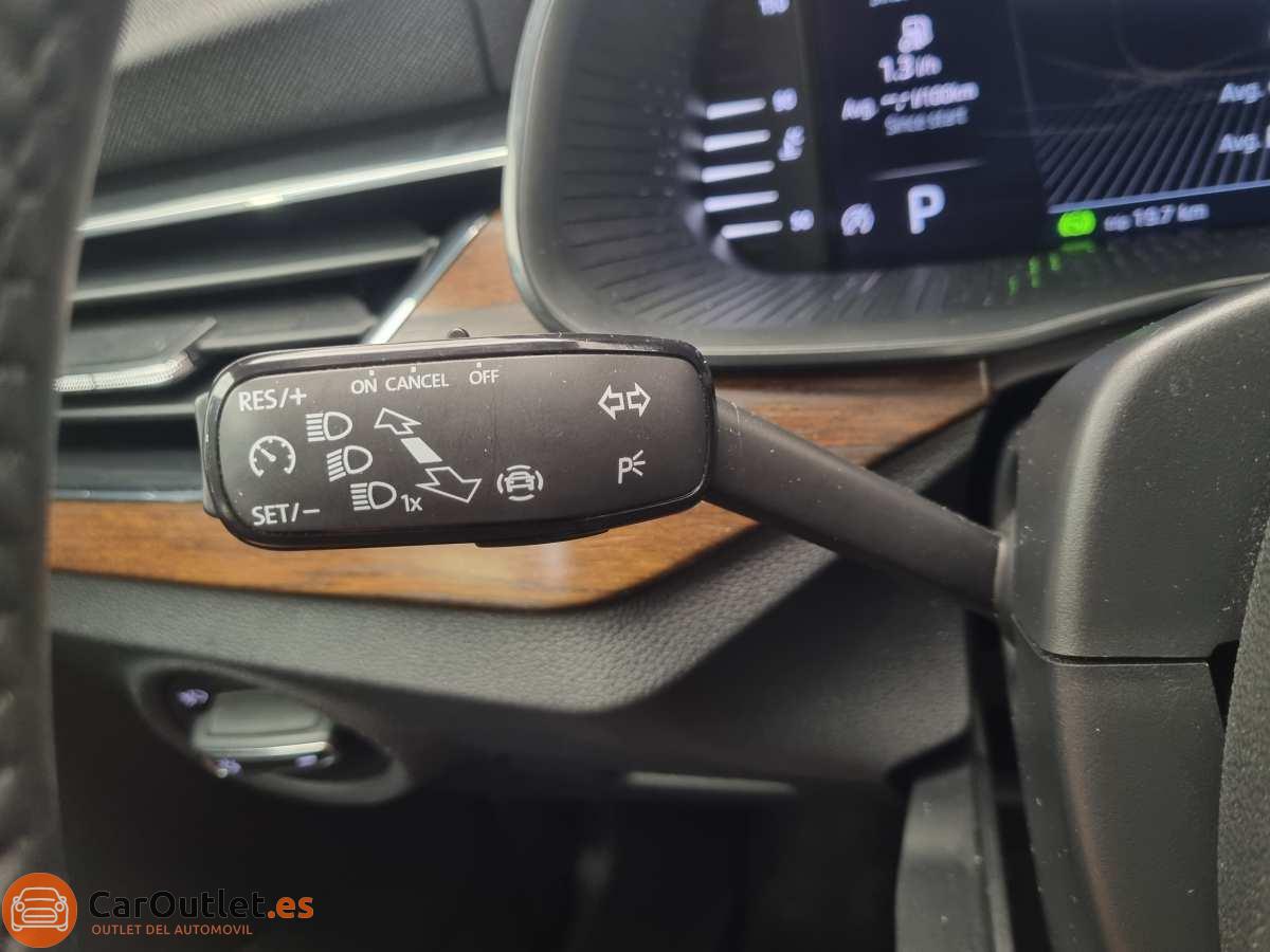 25 - Skoda Kamiq 2021 - AUTO