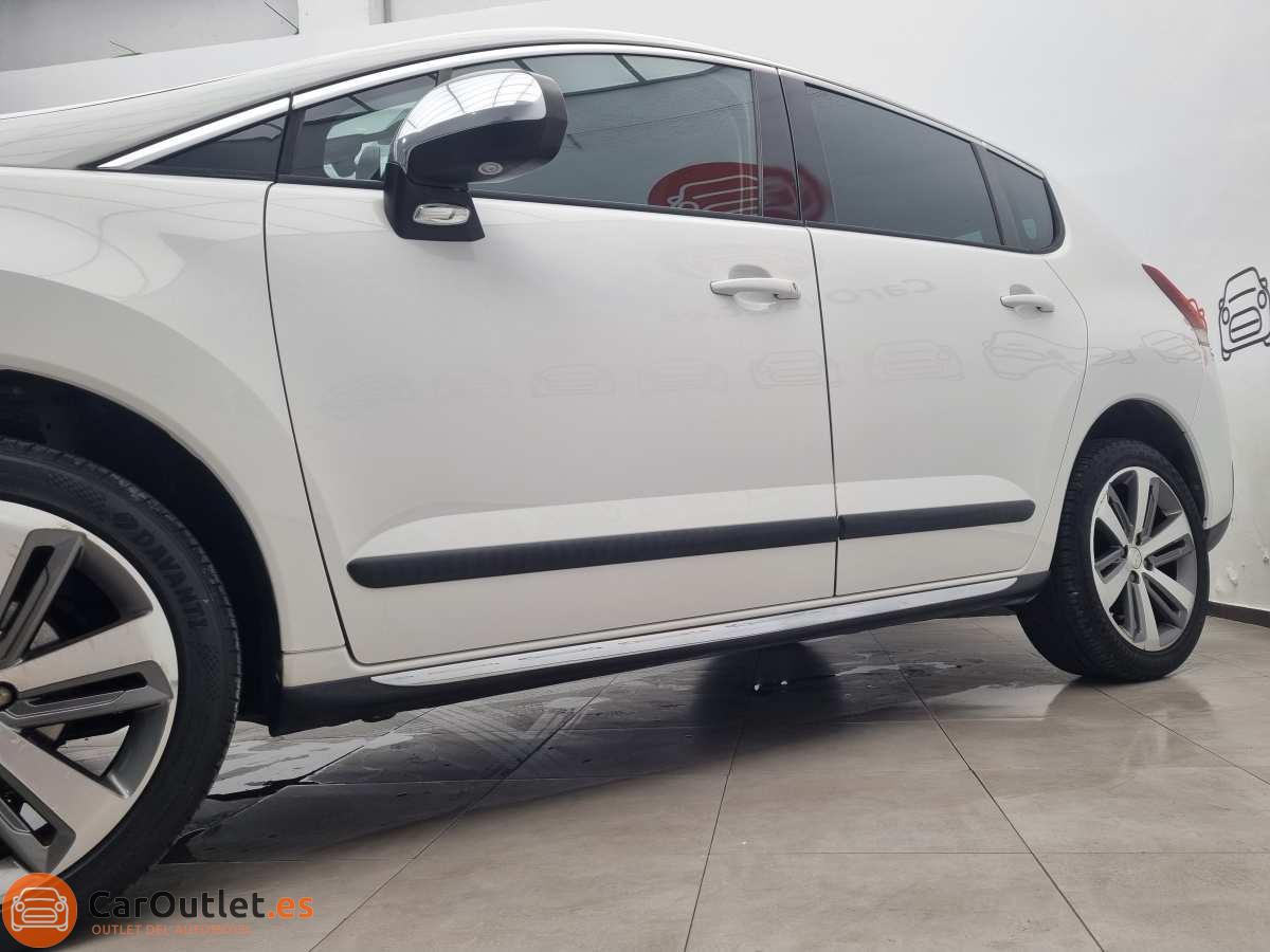 4 - Peugeot 3008 2016