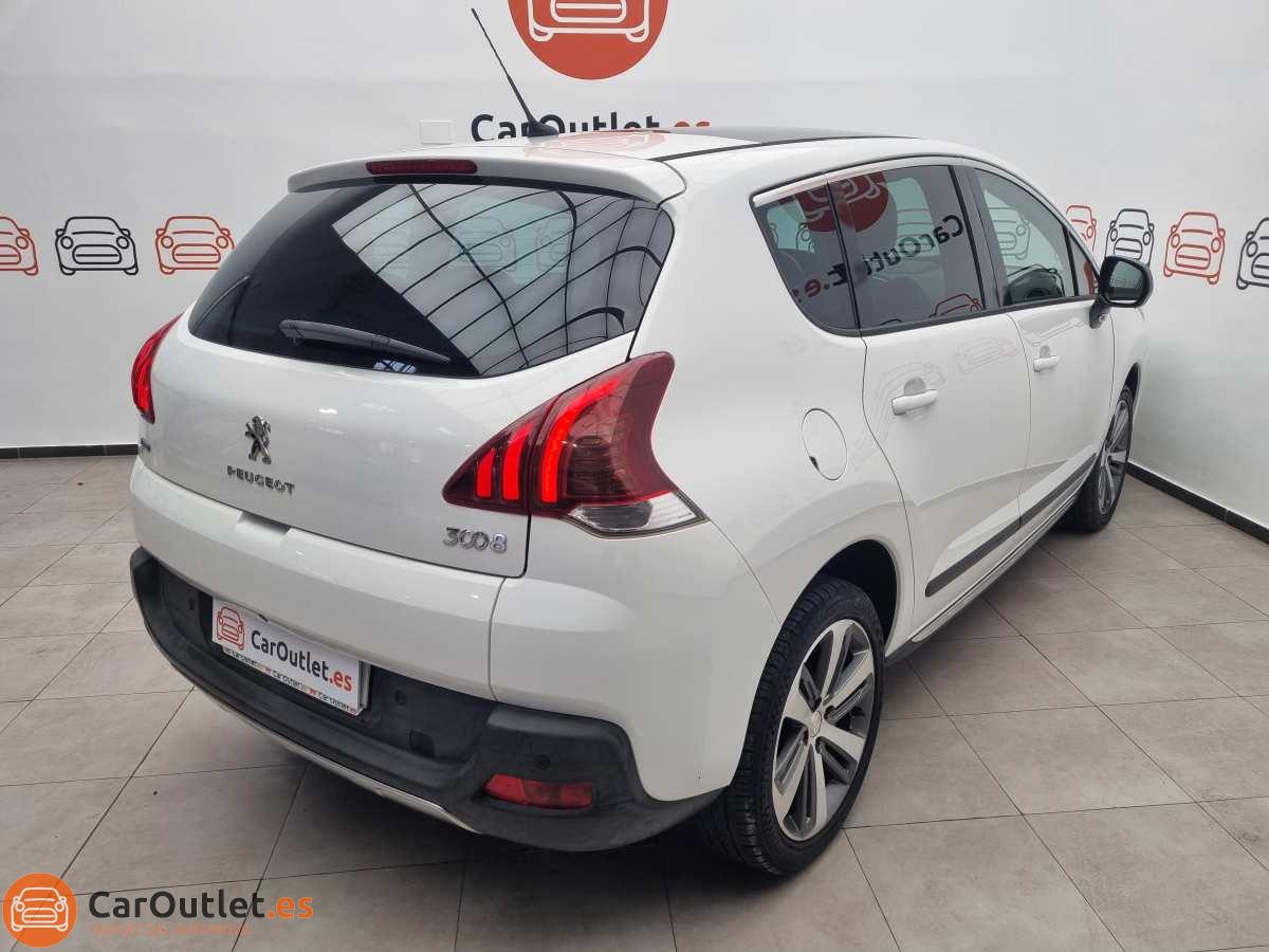 7 - Peugeot 3008 2016