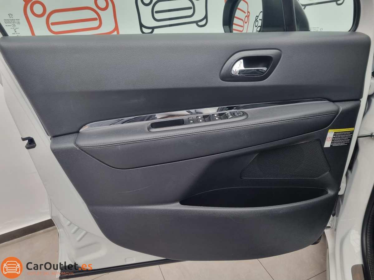 12 - Peugeot 3008 2016