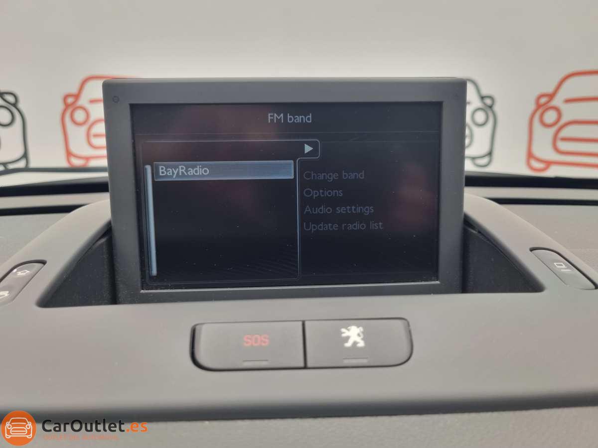 25 - Peugeot 3008 2016