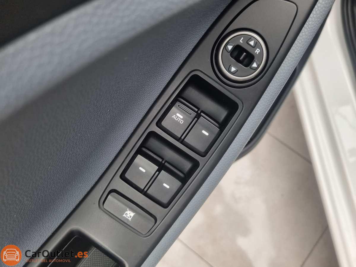 9 - Hyundai i20 2017