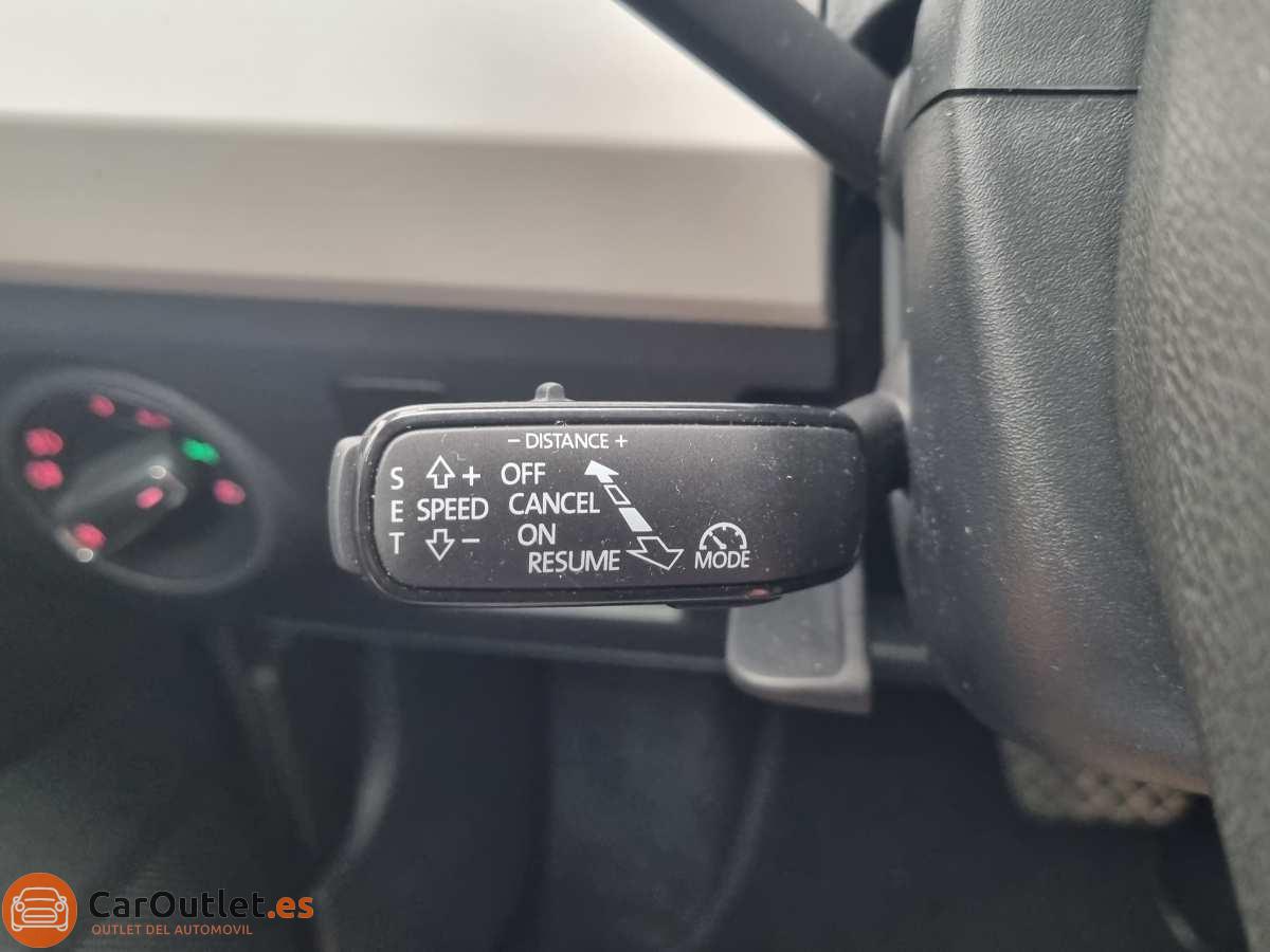 24 - Seat Arona 2019 - AUTO