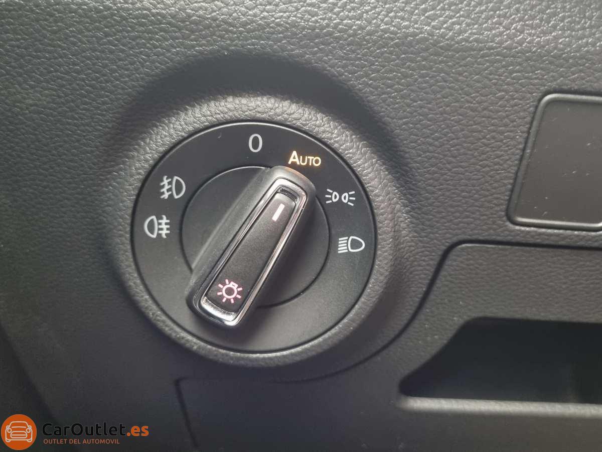 25 - Seat Arona 2019 - AUTO