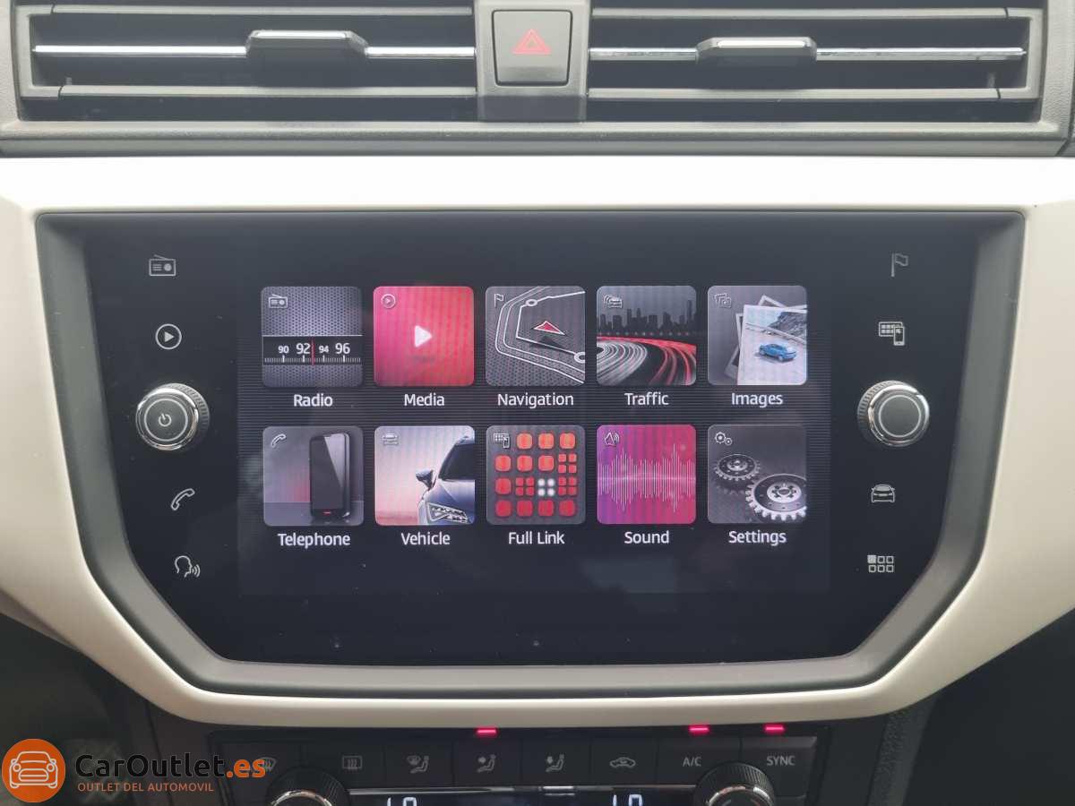28 - Seat Arona 2019 - AUTO