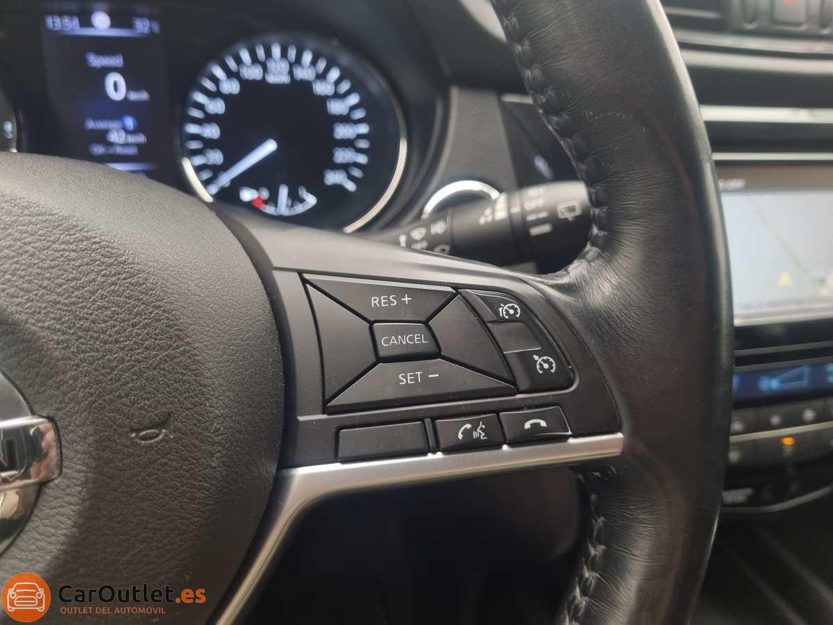 22 - Nissan X Trail 2018 - AUTO