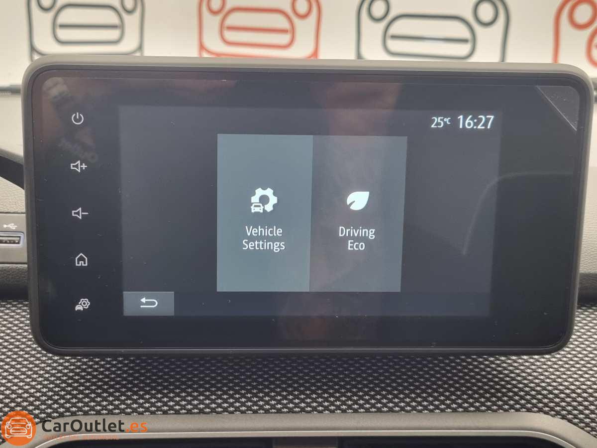 28 - Dacia Sandero Stepway 2023 - AUTO