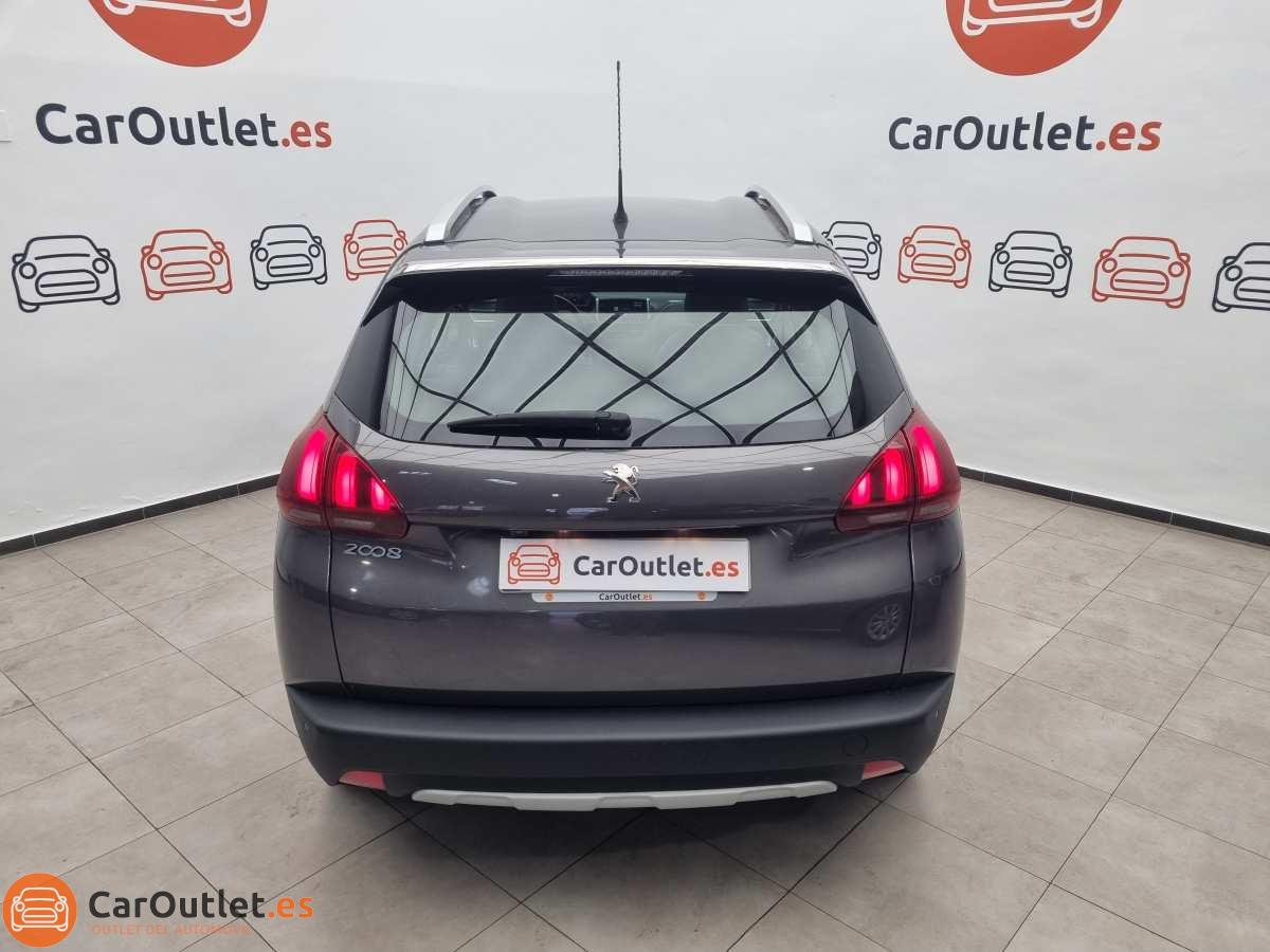 8 - Peugeot 2008 2019 - AUTO