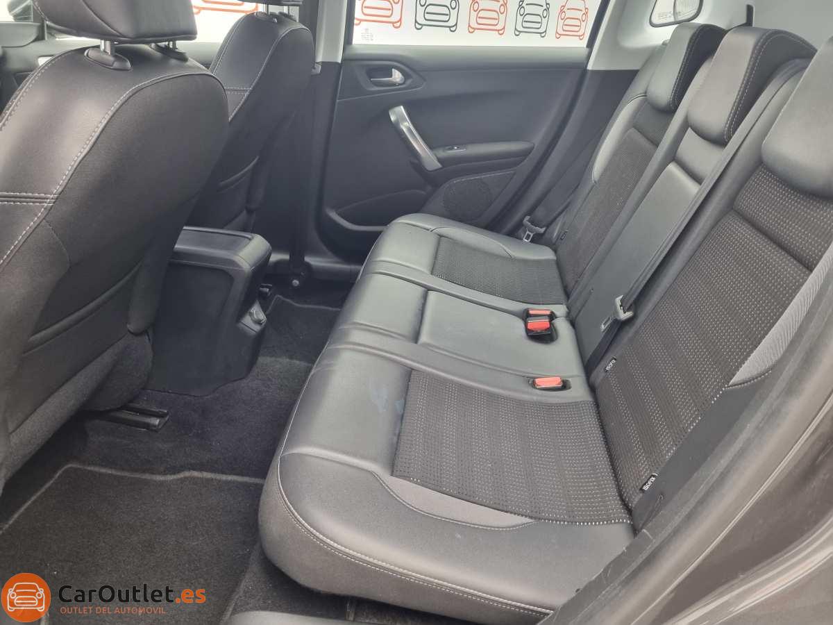 11 - Peugeot 2008 2019 - AUTO