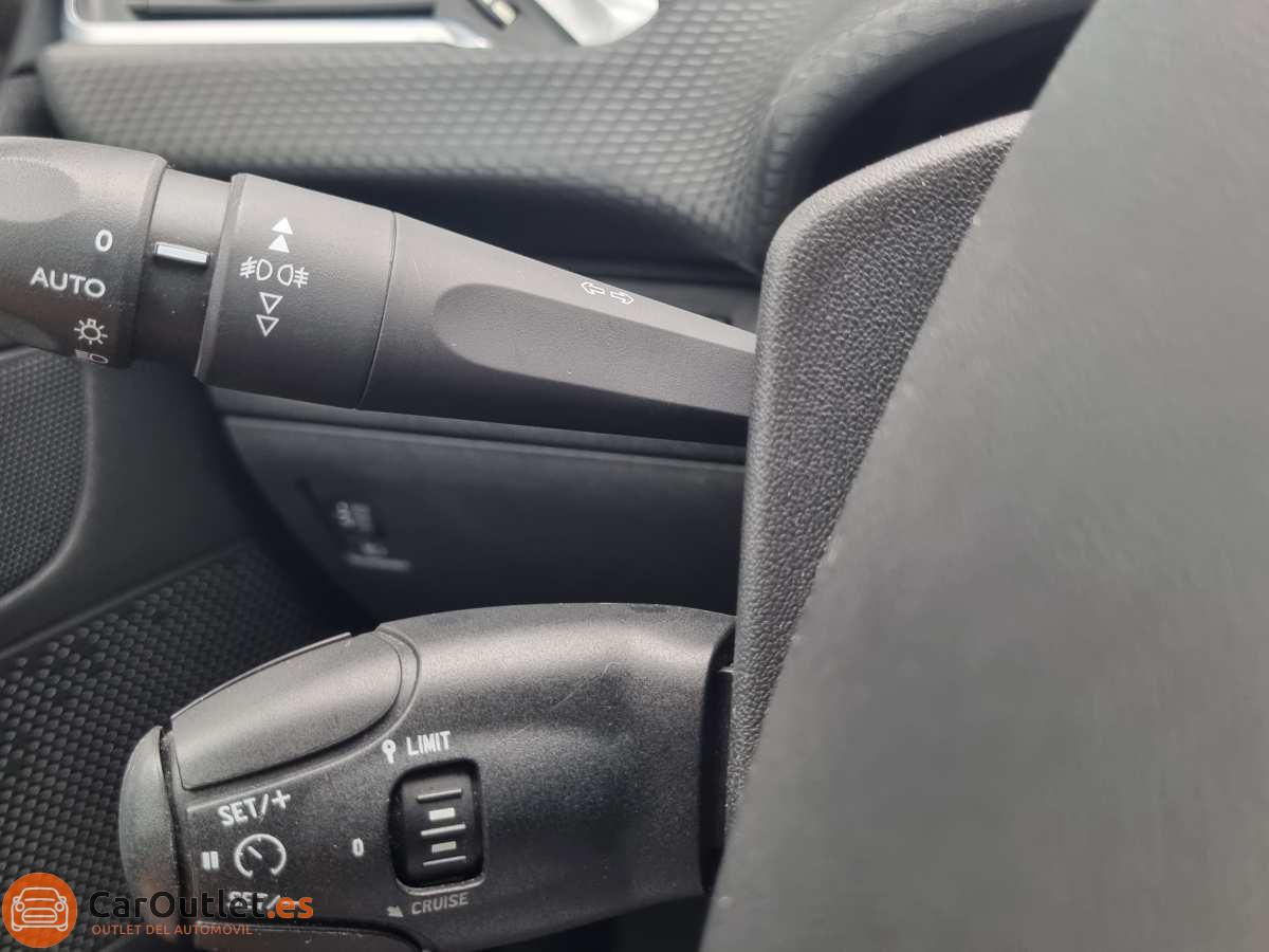 24 - Peugeot 2008 2019 - AUTO