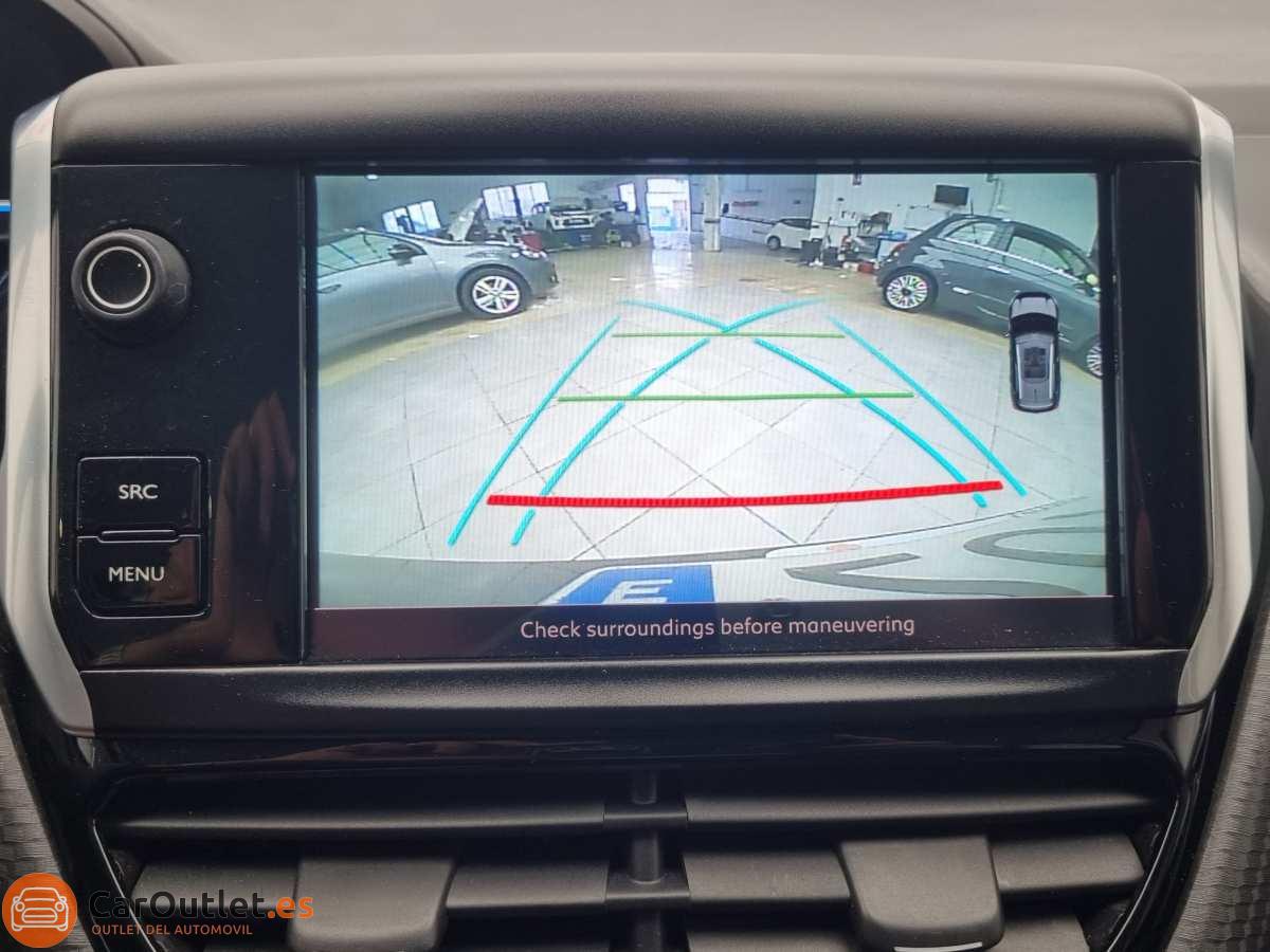 29 - Peugeot 2008 2019 - AUTO