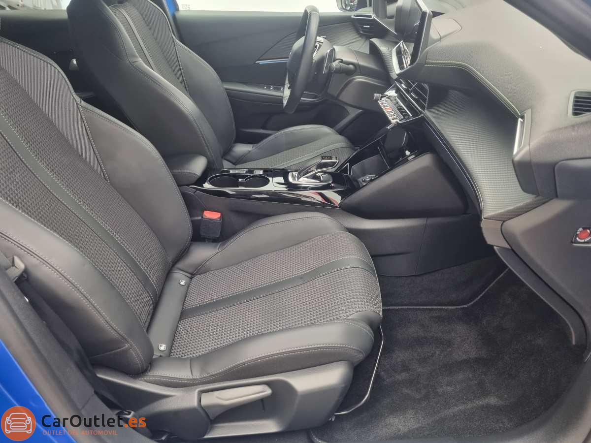 12 - Peugeot 208 2021 - AUTO