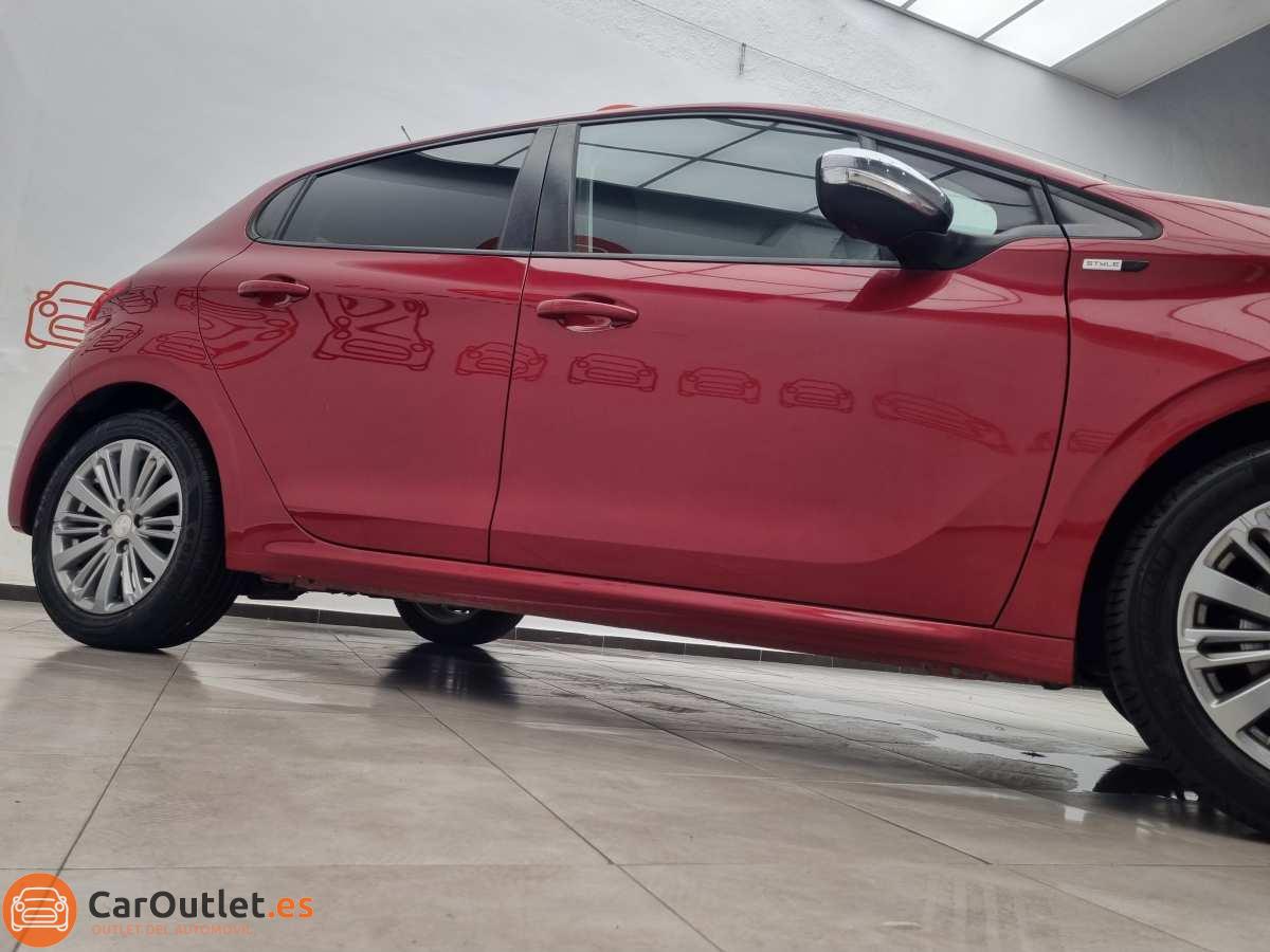 3 - Peugeot 208 2017